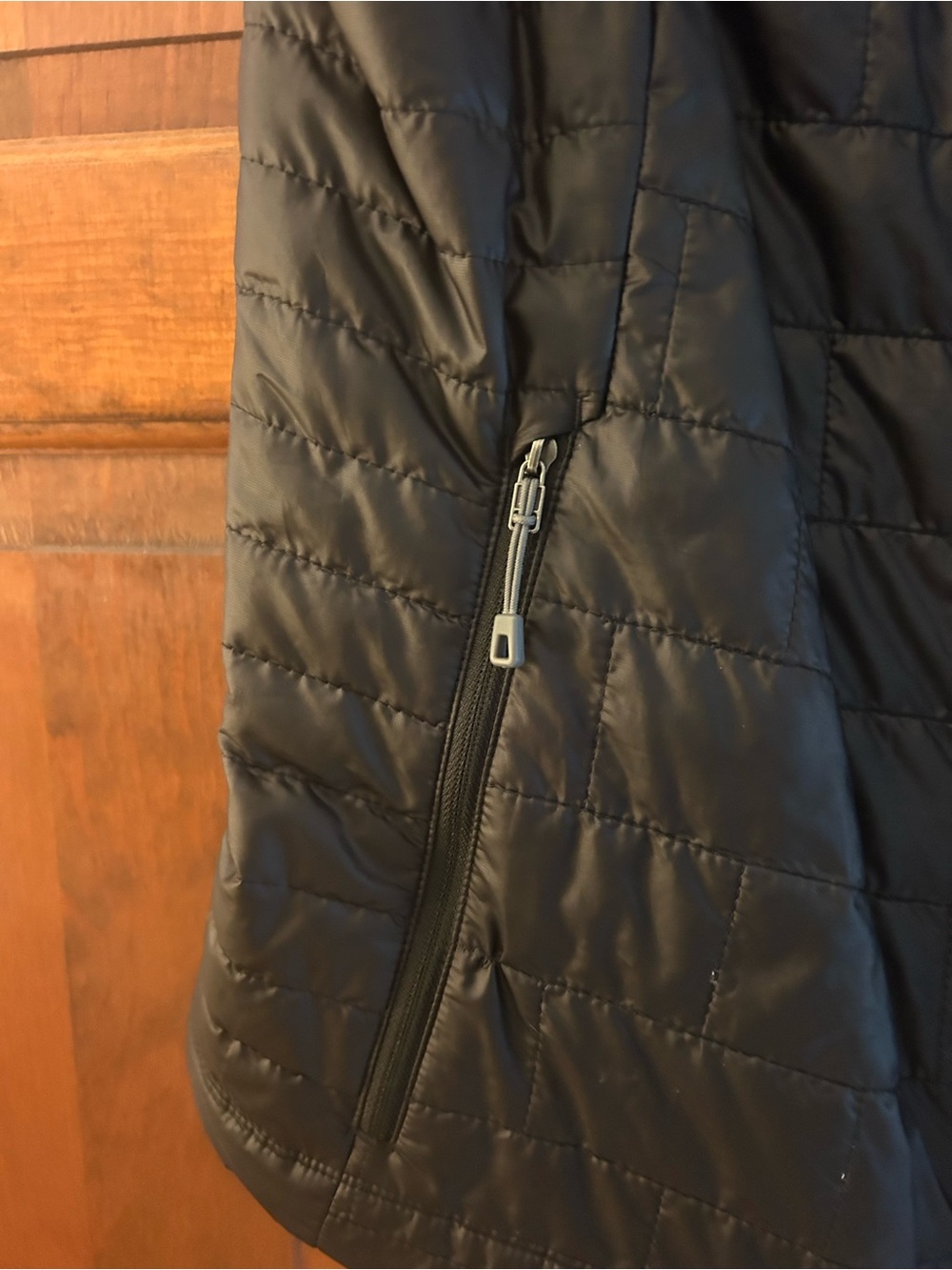 Patagonia Women’s Nano Puff Vest - Picture 3 of 6
